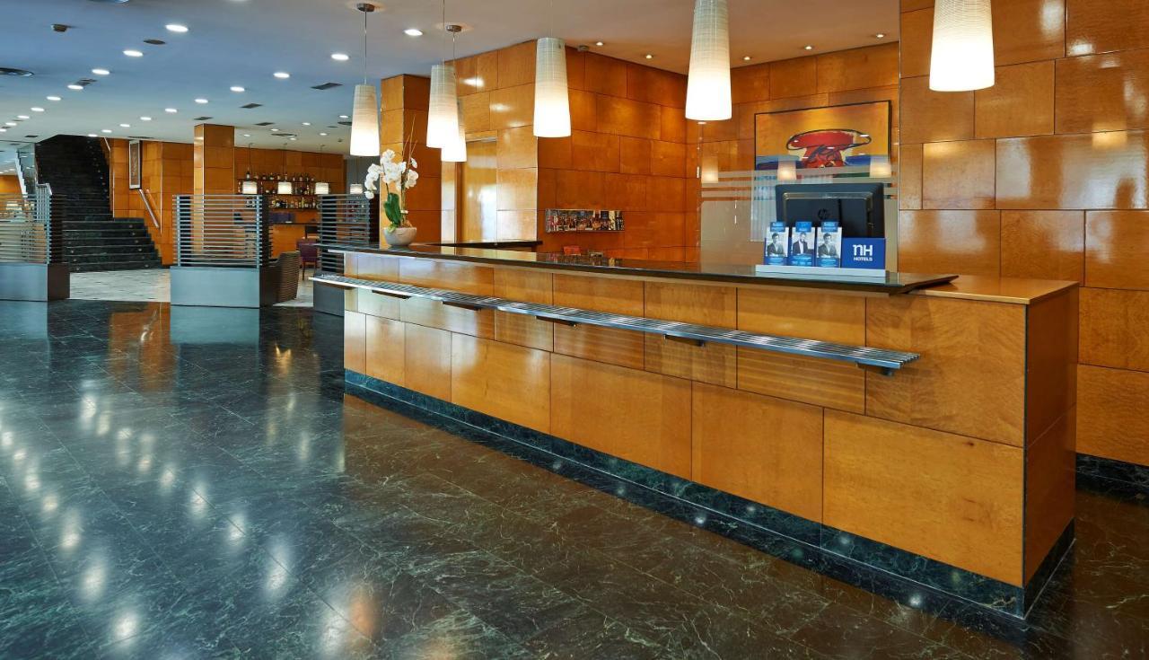 Nh Ciutat De Reus Hotel Bagian luar foto